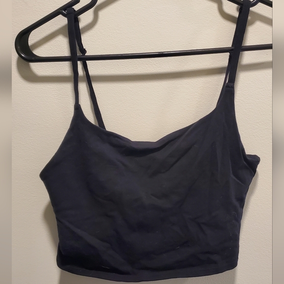 ☆ 3/35$ | OLD NAVY | NWOT Set of 2 Brami Tops in size Medium - Picture 5 of 7